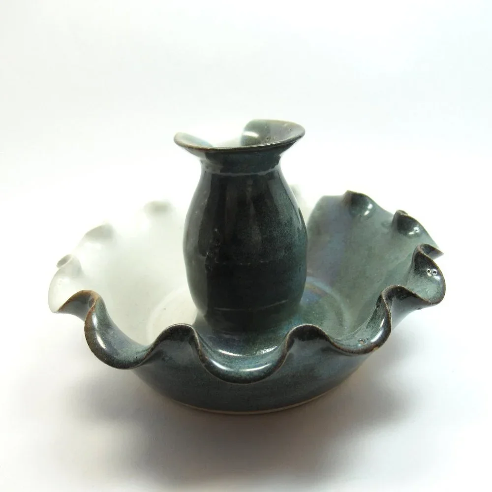 Sheltons Pottery this listing